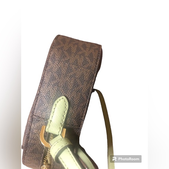 Michael Kors Jet Set Logo Crossbody Bag - Picture 4 of 7